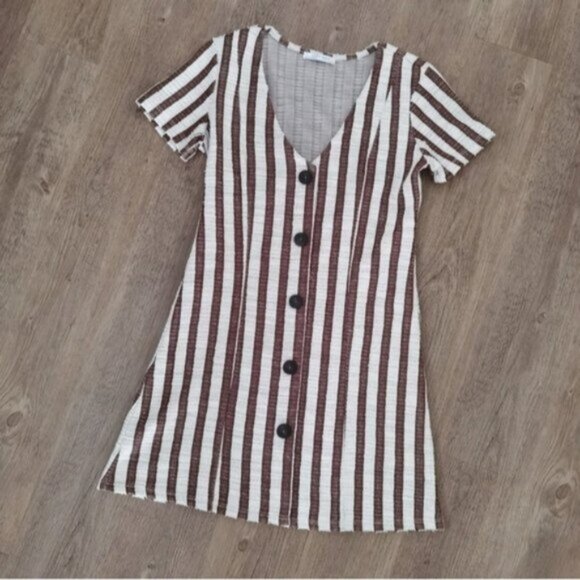 Zara textured striped button up dress - Picture 2 of 7